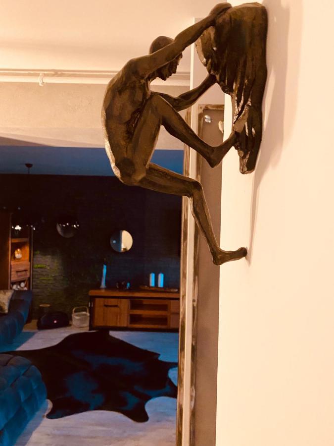 Iconic Loft Bucharest - Private Parking, Netflix Apartment Luaran gambar